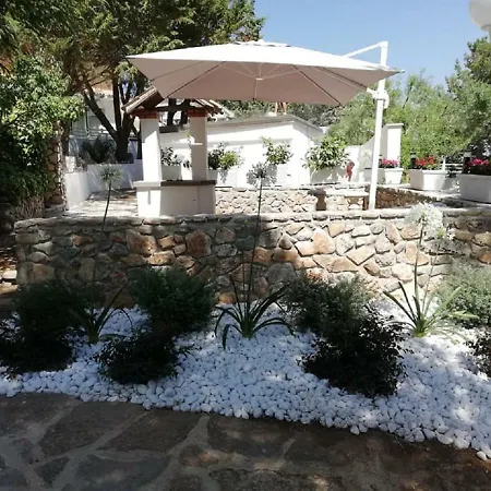 Paradiso In Collina Hotel *