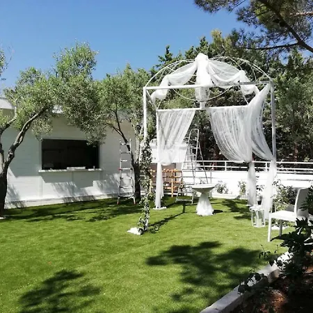 Paradiso In Collina Отель Сан-Джованни-Ротондо
