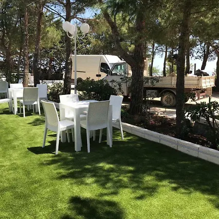 Отель Paradiso In Collina