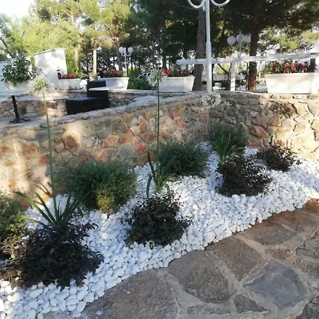 Отель Paradiso In Collina