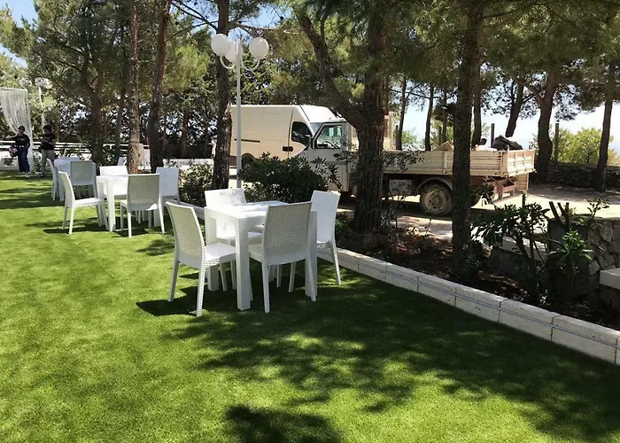 Otel Paradiso In Collina