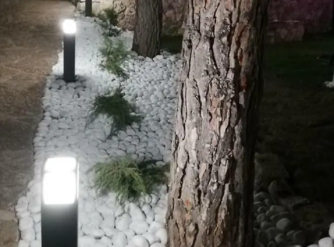 Otel Paradiso In Collina